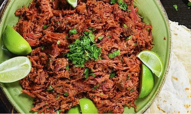 Sweet & Smoky Barbacoa Pulled Pork